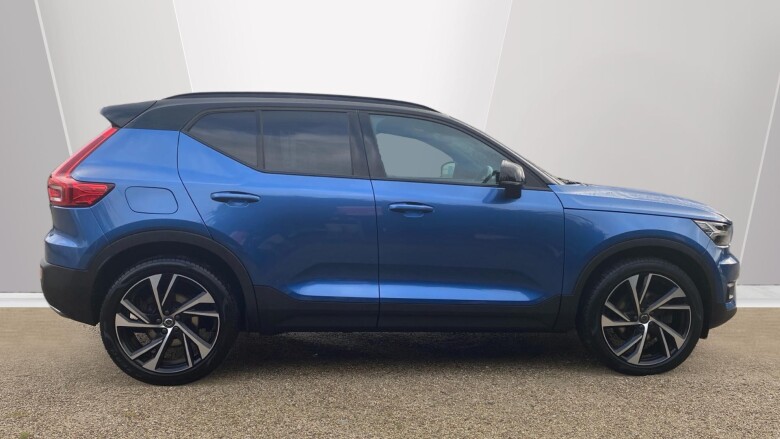 Volvo Xc40 2.0 T4 R DESIGN Pro 5dr AWD Geartronic Petrol Estate